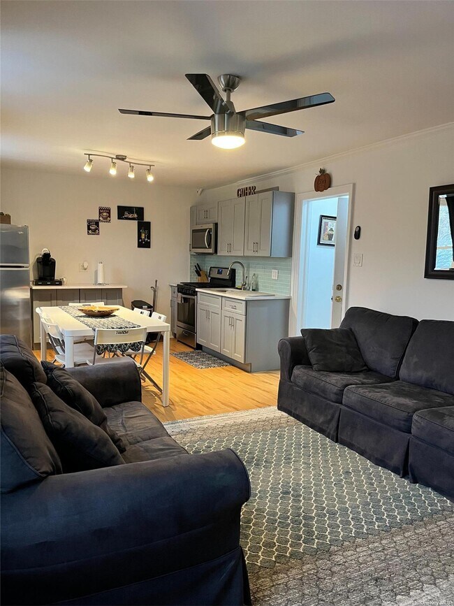 9310 25th Ave, Queens, NY 11369 Townhome Rentals in Queens NY