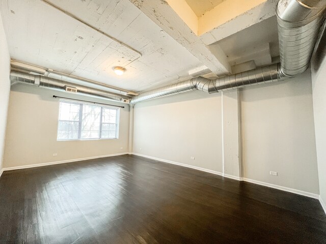 Building Photo - 5822 N Western Ave
