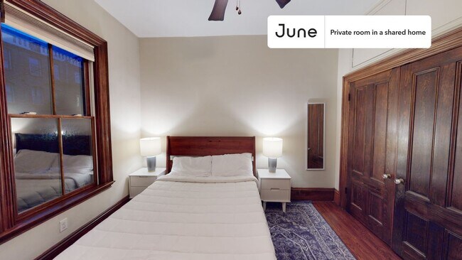 Foto del edificio - Room in Shared 5 bed/2 bath home in Mission Hill