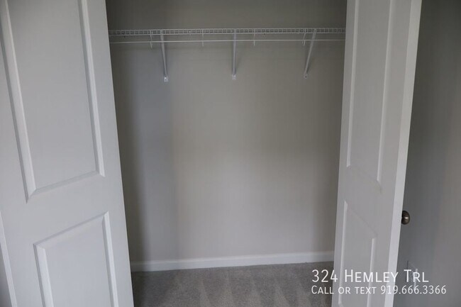 Building Photo - 324 Hemley Trl