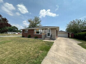 Building Photo - 1137 N Jay Ave