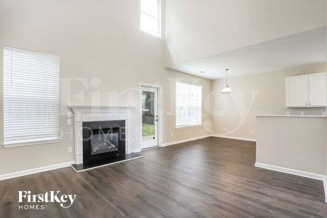 Building Photo - 1104 Washhouse Lane