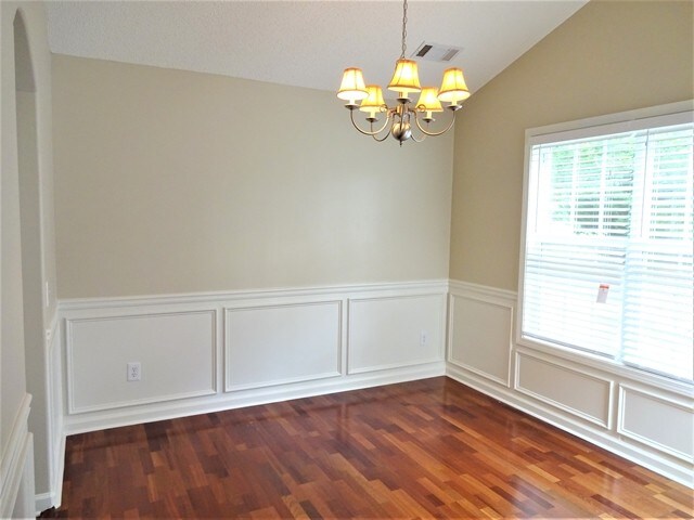 Foto del edificio - 538 Pin Oak Drive