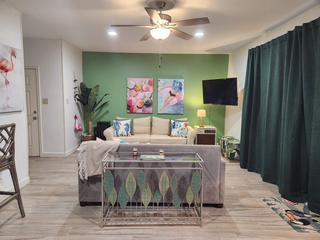 Foto principal - 206 W Red Snapper St