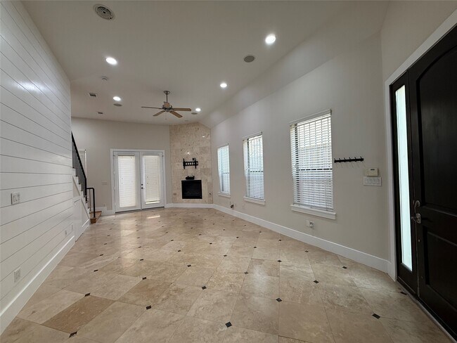 Foto del edificio - 1608 Patterson St