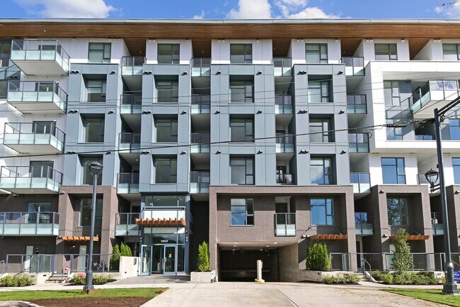 Photo du bâtiment - Brand New Condo For Rent In Surrey!