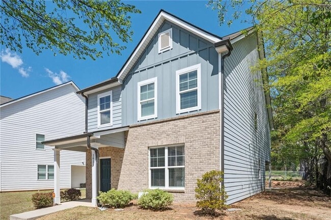 Building Photo - 1611 Meadow Crossing