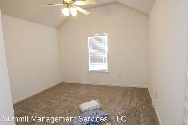 Building Photo - 3 br, 2 bath House - 169 Eagle Point Loop