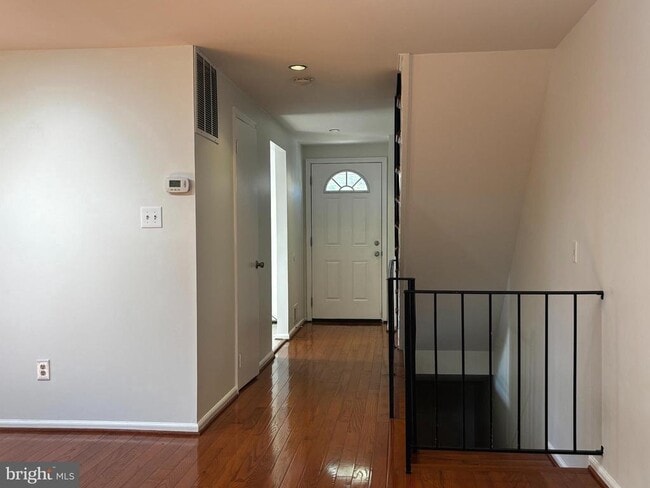 Foto del edificio - 14428 Black Horse Ct