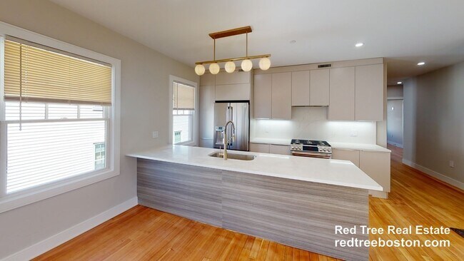 Foto del edificio - 93 Williston Rd