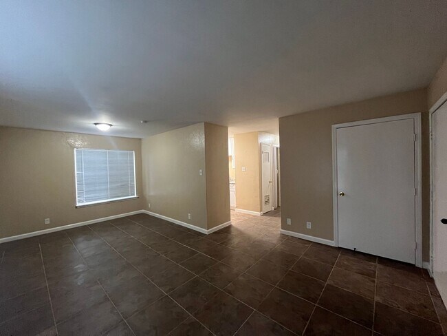 Building Photo - 631 Morningview Dr., San Antonio, TX. 78220