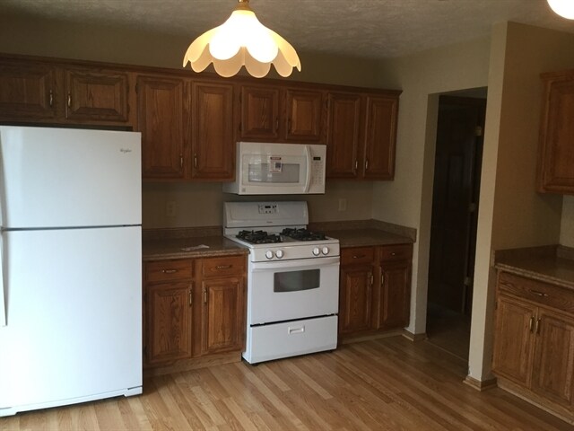 Building Photo - 5048 Vail Drive