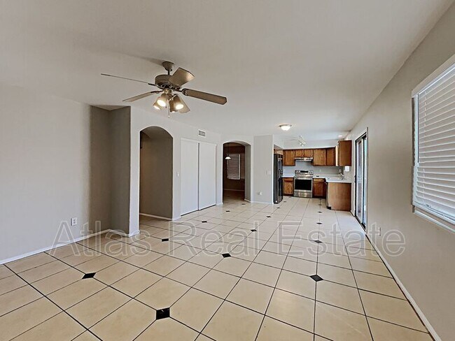 Foto del edificio - 4813 W Fawn Dr