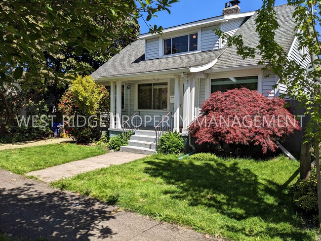 Building Photo - 9224 N Polk Ave