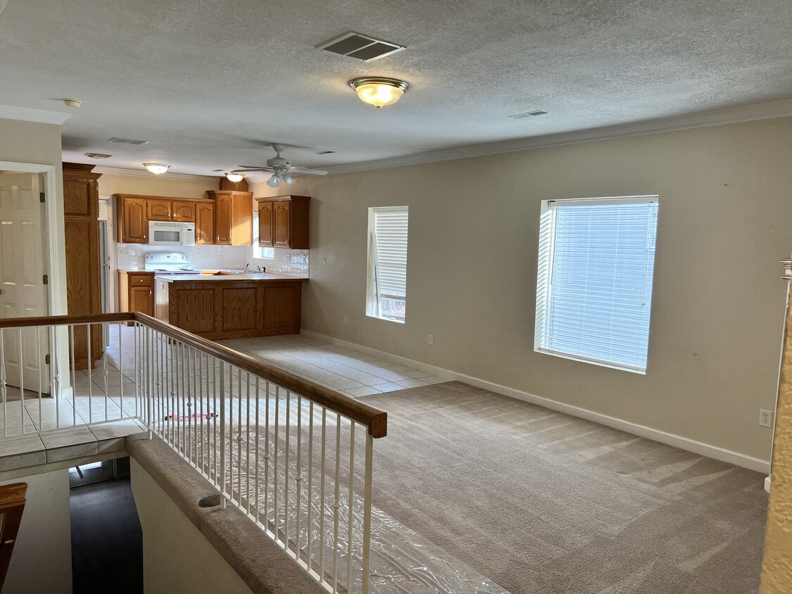 Upstairs living room and kitchen - 619 Davis St