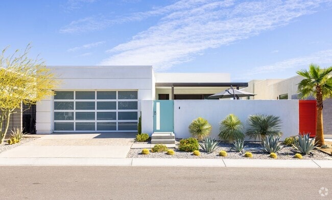 Building Photo - 3712 Ambassador Dr
