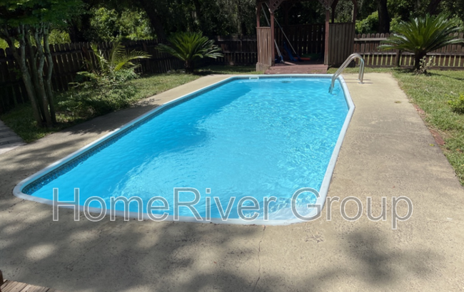 Foto del edificio - 27136 Carefree Dr