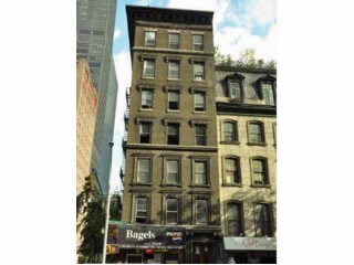 Primary Photo - 331 Lexington Ave
