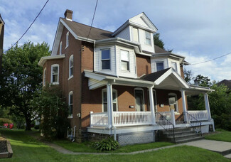 Building Photo - 218 Noble St