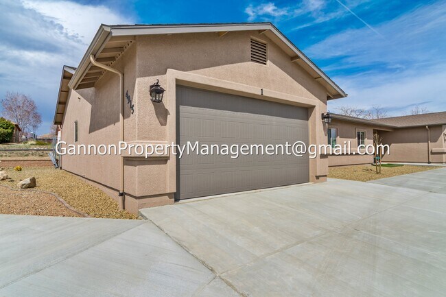 Foto del edificio - 4734 N Ocotillo Dr
