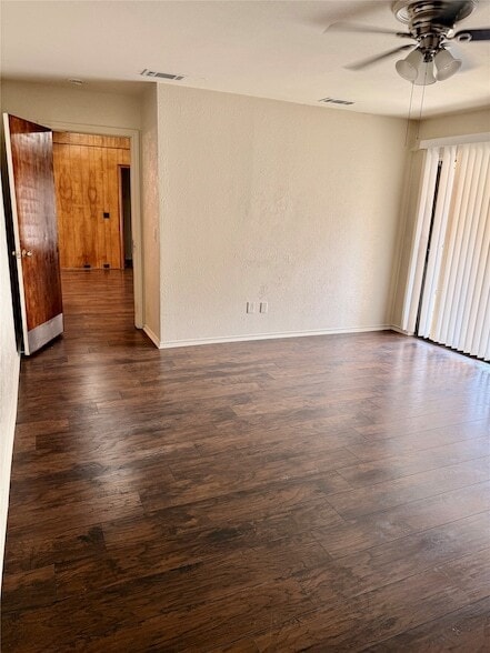 Photo - 3321 San Mateo Drive Unit 3323 Apartment
