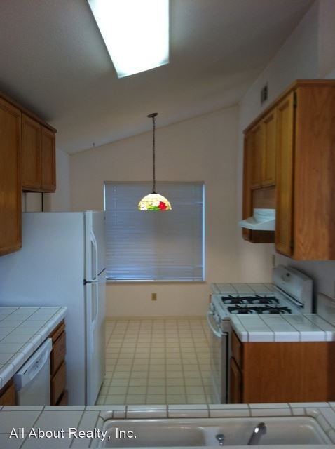 Foto del edificio - 3 br, 2 bath House - 4865 CLYDEBANK WAY