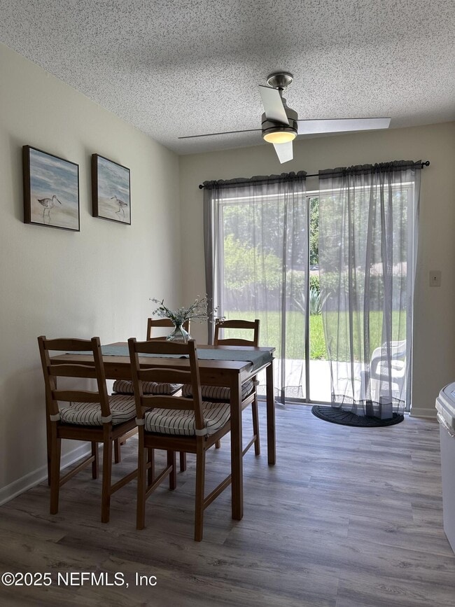 Building Photo - 776 Bahia Dr
