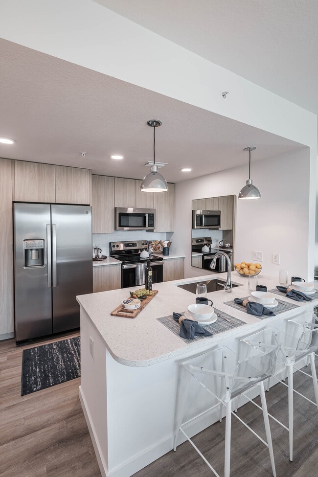 Building Photo - The Palmeri Residences