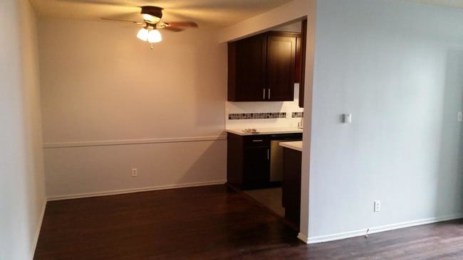 Building Photo - 7521 Norton Ave