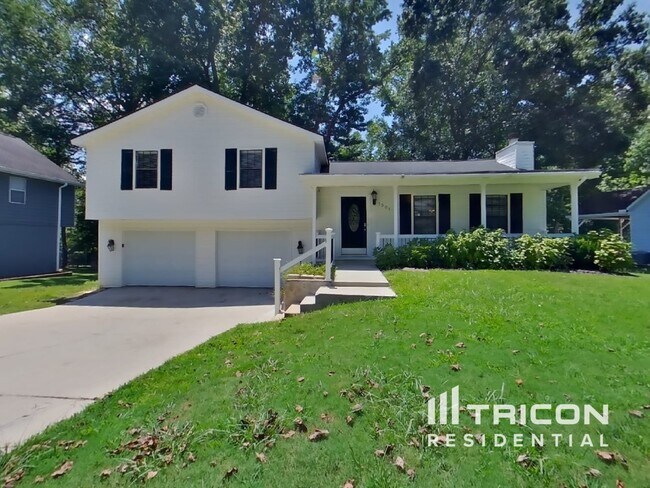 Foto del edificio - 1301 Fairridge Cir SW