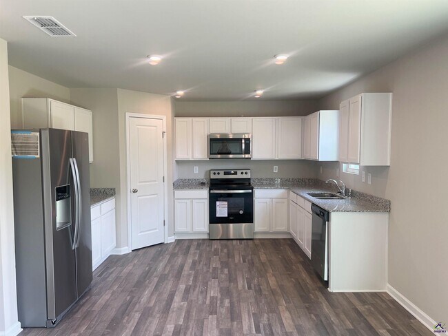 Foto del edificio - 464 Hawthorn Trail
