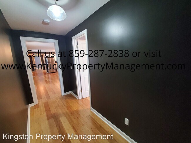 Building Photo - 2 br, 1 bath House - 401 Ash St.