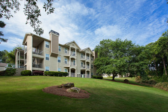 Laurel Hills Apartments Marietta Ga