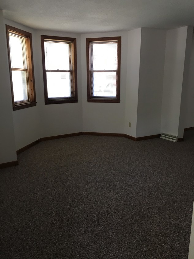 Living room - 1237 14th St S
