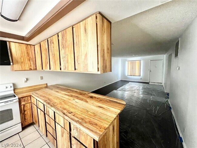 Foto del edificio - 4609 Elk Springs Ave
