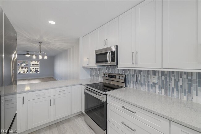 Foto del edificio - 4211 SE 19th Pl