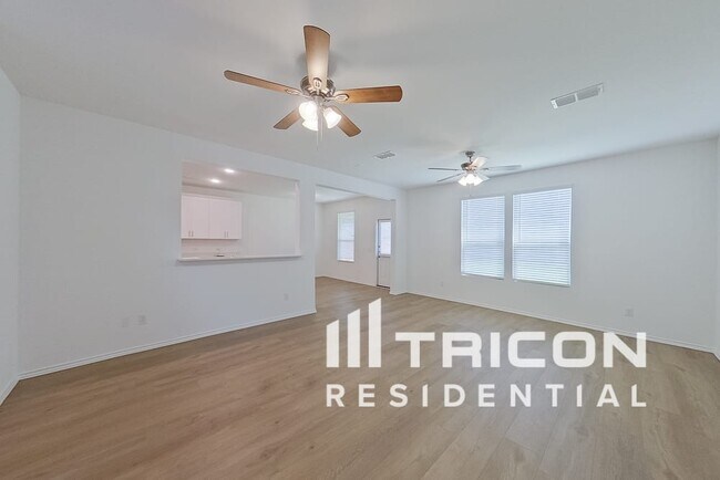 Foto del edificio - 2411 Carlow Ln