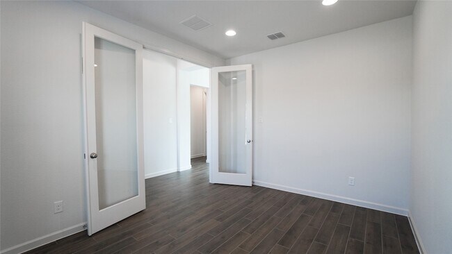 Foto del edificio - 6104 Vester Trl