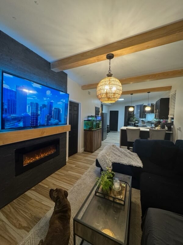 Foto del edificio - 9121 S Mackinaw Ave