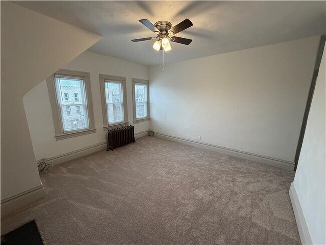 Foto del edificio - 245 S Millvale Ave