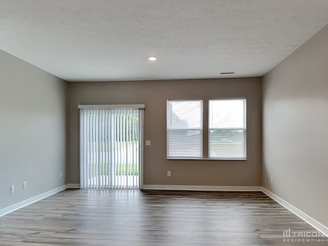 Building Photo - 10003 Sundley Dr