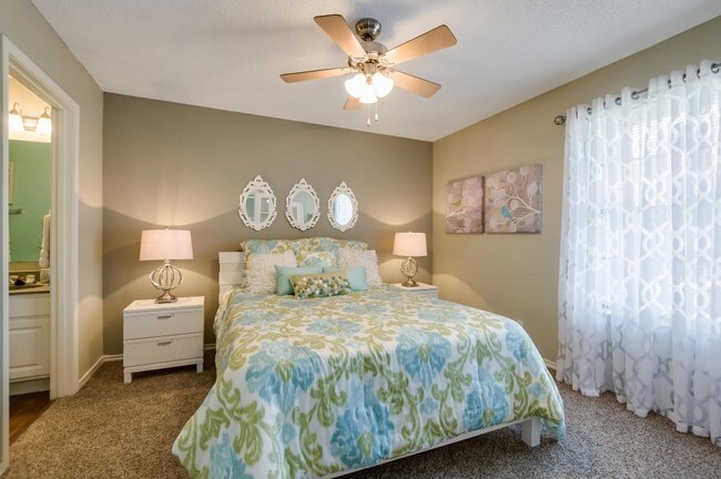 Foto del edificio - Stratton Park Apartments