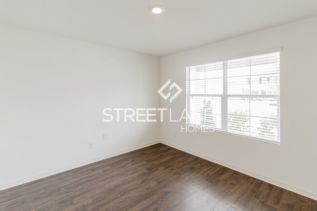 Building Photo - Charming 5 Bedroom in Tuscaloosa!
