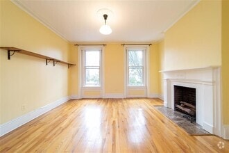 Building Photo - 264 3rd St