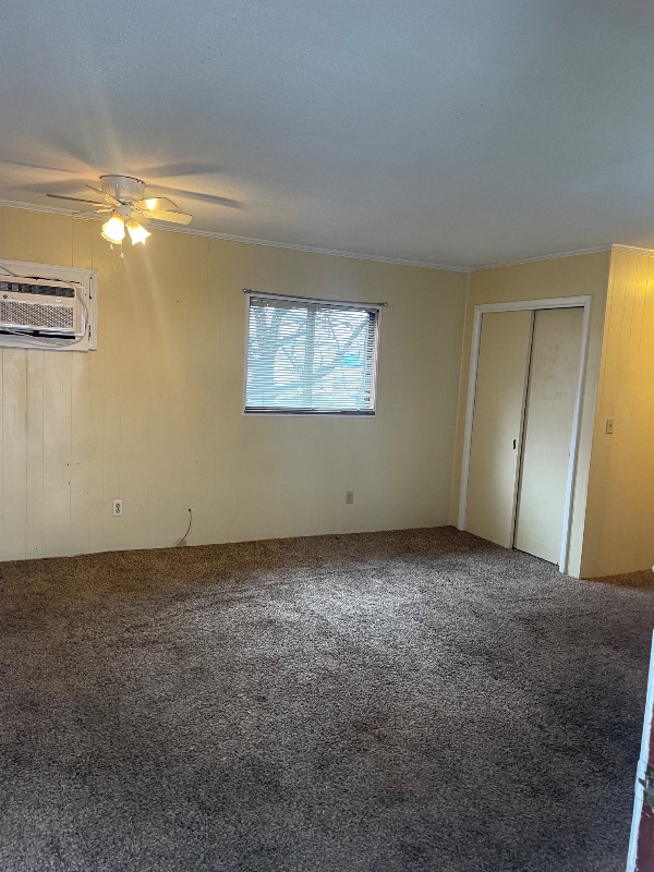 Building Photo - 1324 5th Ave