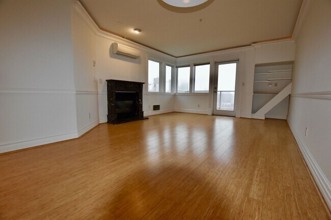 Foto del edificio - Capitol Hill 2 Bedroom w/ Incredible Views!