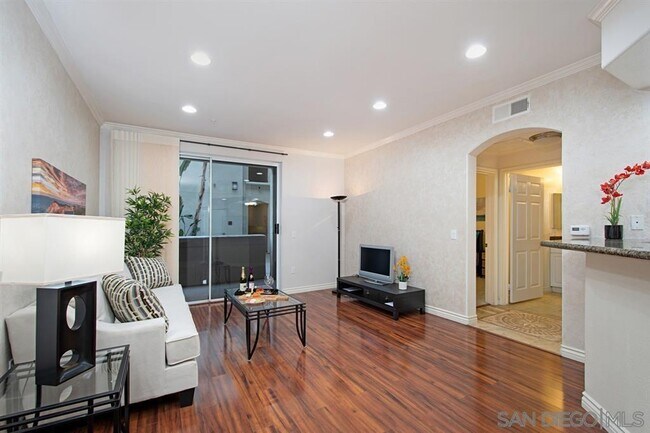 Foto del edificio - 9263 Regents Rd