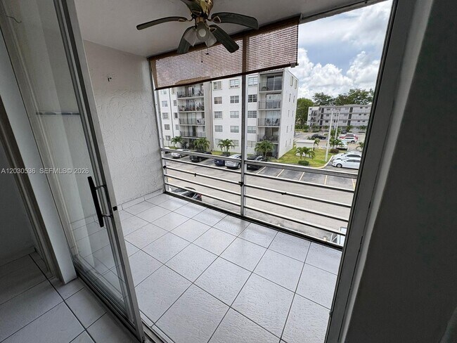 Foto del edificio - 14185 SW 87th St