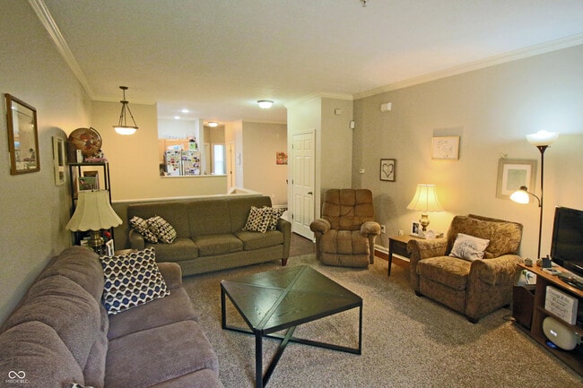 Building Photo - 1124 Reserve Way