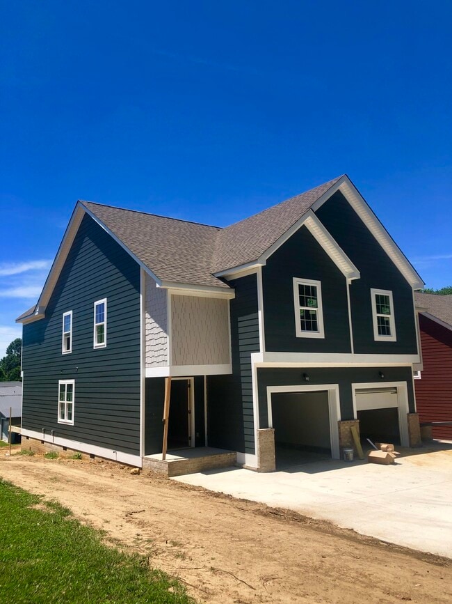 Building Photo - 5414 High St